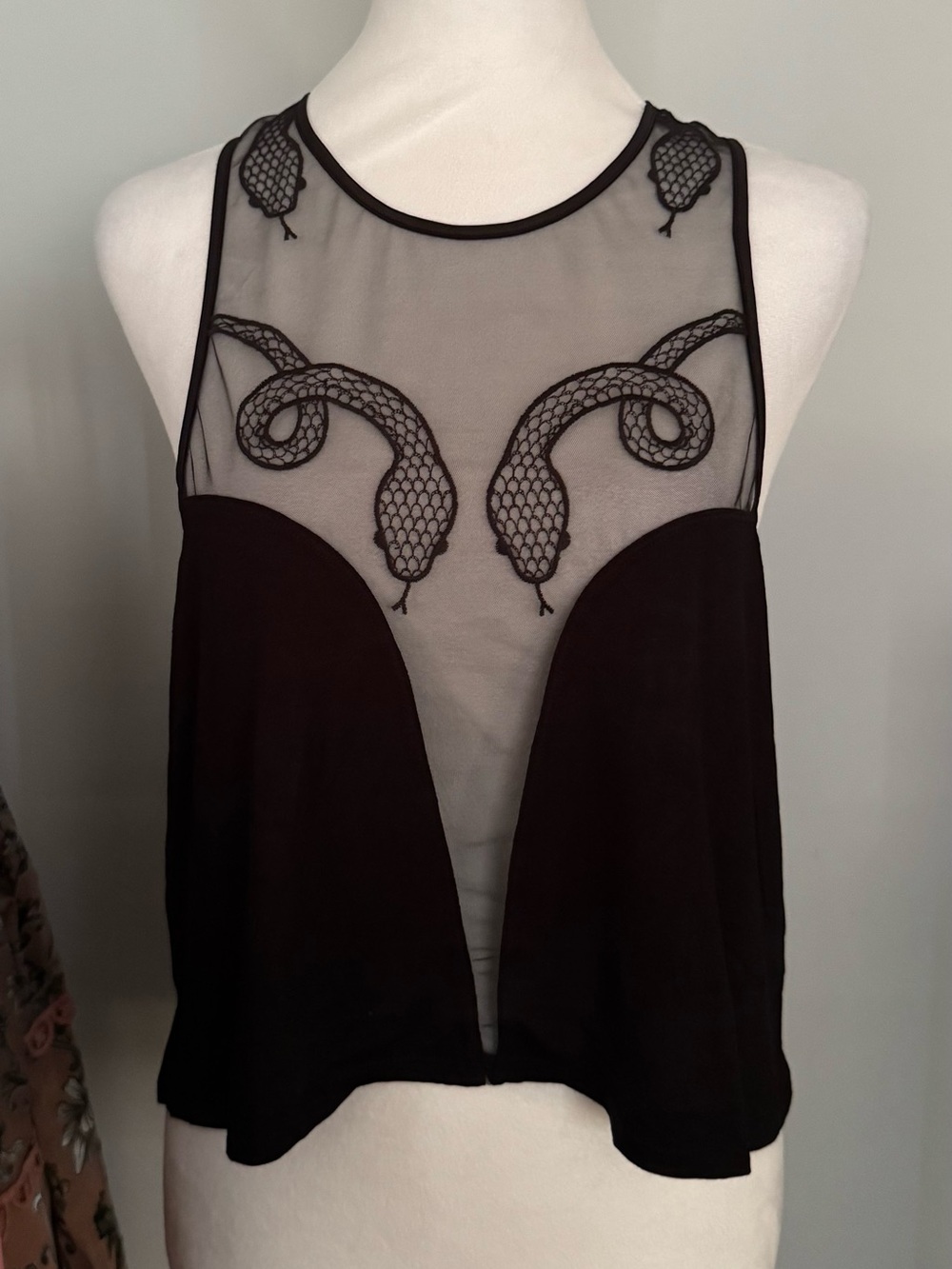 NWT (S) Thistle & Spire Medusa Double Head Snake Mesh Embroidery Tank